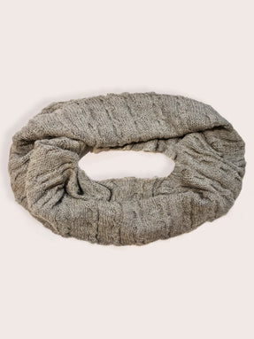Amayi Alpaca - Cable Infinity Scarf Grey