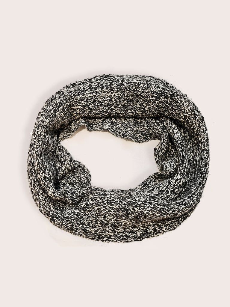 Amayi Alpaca - Flecked Infinity Scarf (Medium) Charcoal & Grey Amayi Alpaca - Flecked Infinity Scarf (Medium) Charcoal & Grey
