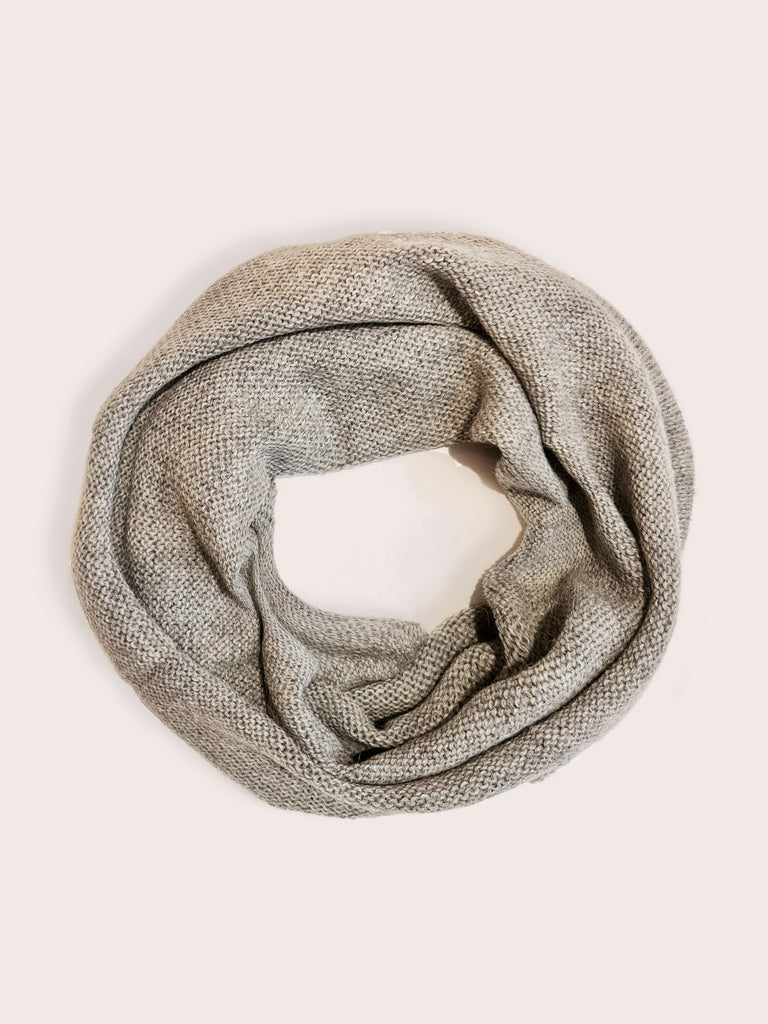 Amayi Alpaca - Infinity Scarf Light Grey Amayi Alpaca - Infinity Scarf Light Grey