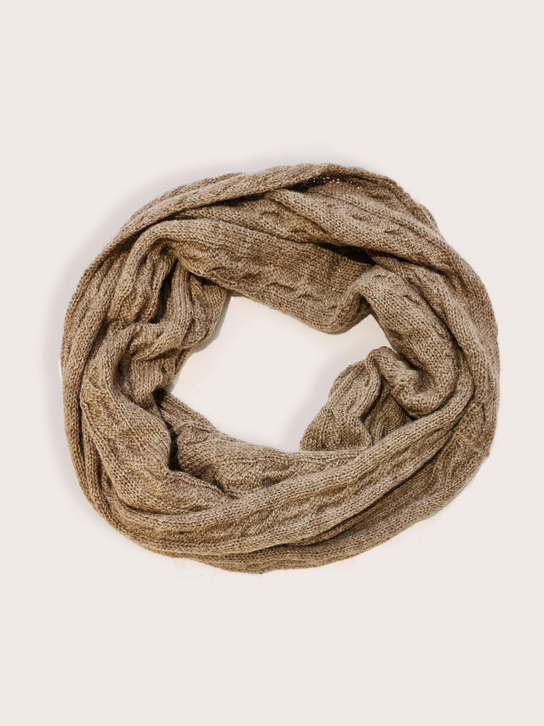 Amayi Alpaca - Cable Infinity Scarf Mid Brown